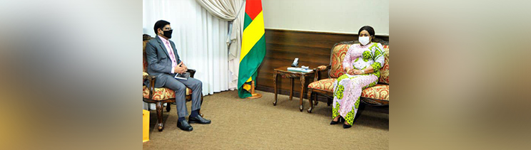  Ambassador called on President of Togo National Assembly H.E. Mrs. Yawa Djigbodi Tsegan on 20 January 2022 and discussed cooperation areas of common interest, includuing capacity-building partnership.